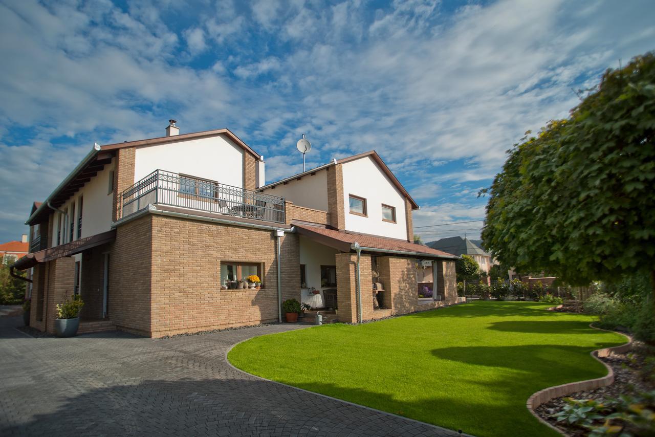 Anita Home Gyenesdiás Buitenkant foto