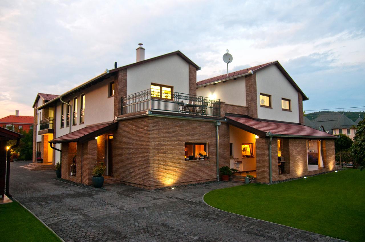 Anita Home Gyenesdiás Buitenkant foto